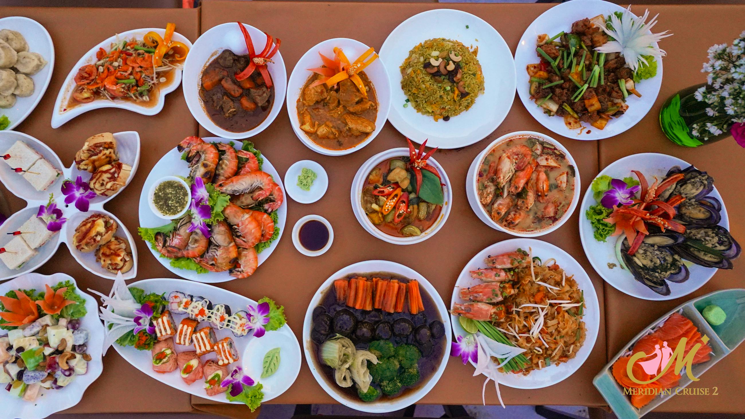 อาหารบนเรือเจ้าพระยา