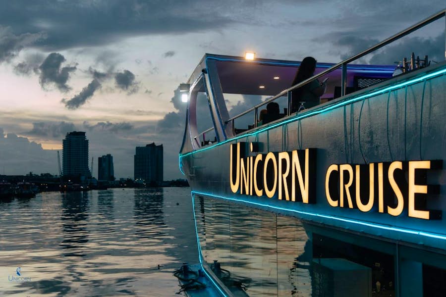 เรือยูนิคอร์น Unicorn Cruise