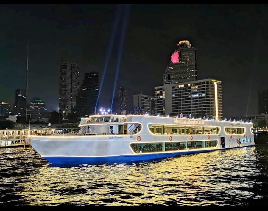 เรือ วีว่า อลังกา ครูซ